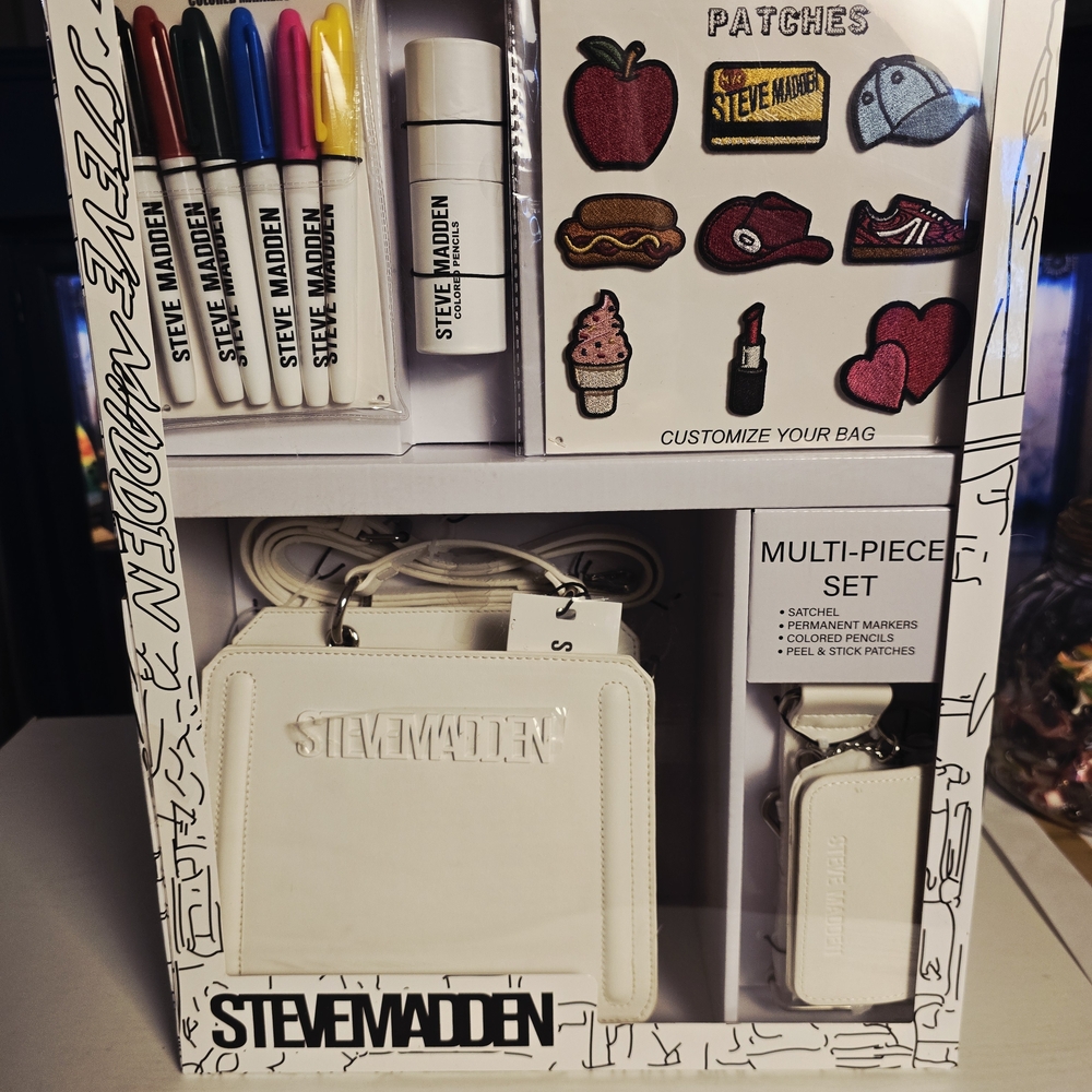 Steve Madden White Shoulder Bag Set